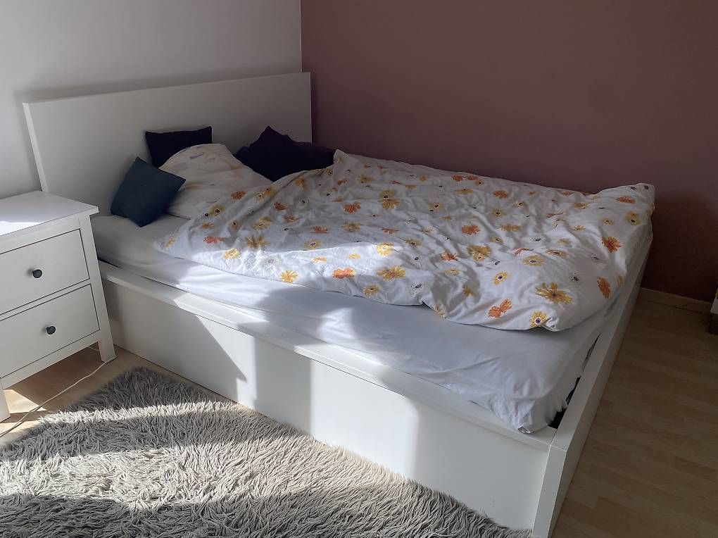 Letti: Cadre de lit IKEA MALM – Usato da Gland venduto da hel_sy9l