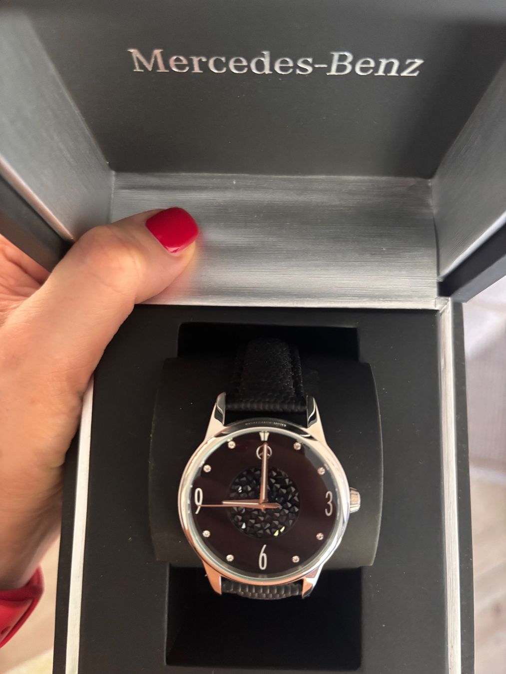 Orologi: Mercedes Benz Damen Uhr – Nuovo e nell'imballaggio originale da Bözen venduto da sar_569z