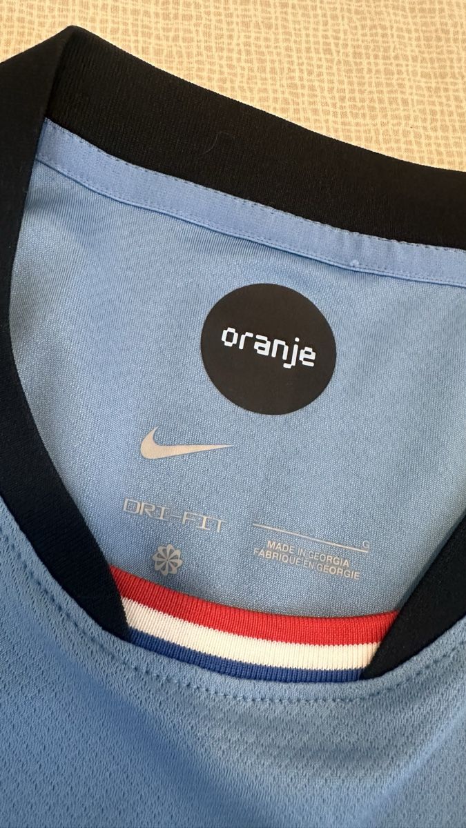 Nike Canottiere & Pantaloni: Netherlands Jersey 2025/2026 – Nuovo (secondo la descrizione) da Oberrieden venduto da jon_5cl2 5