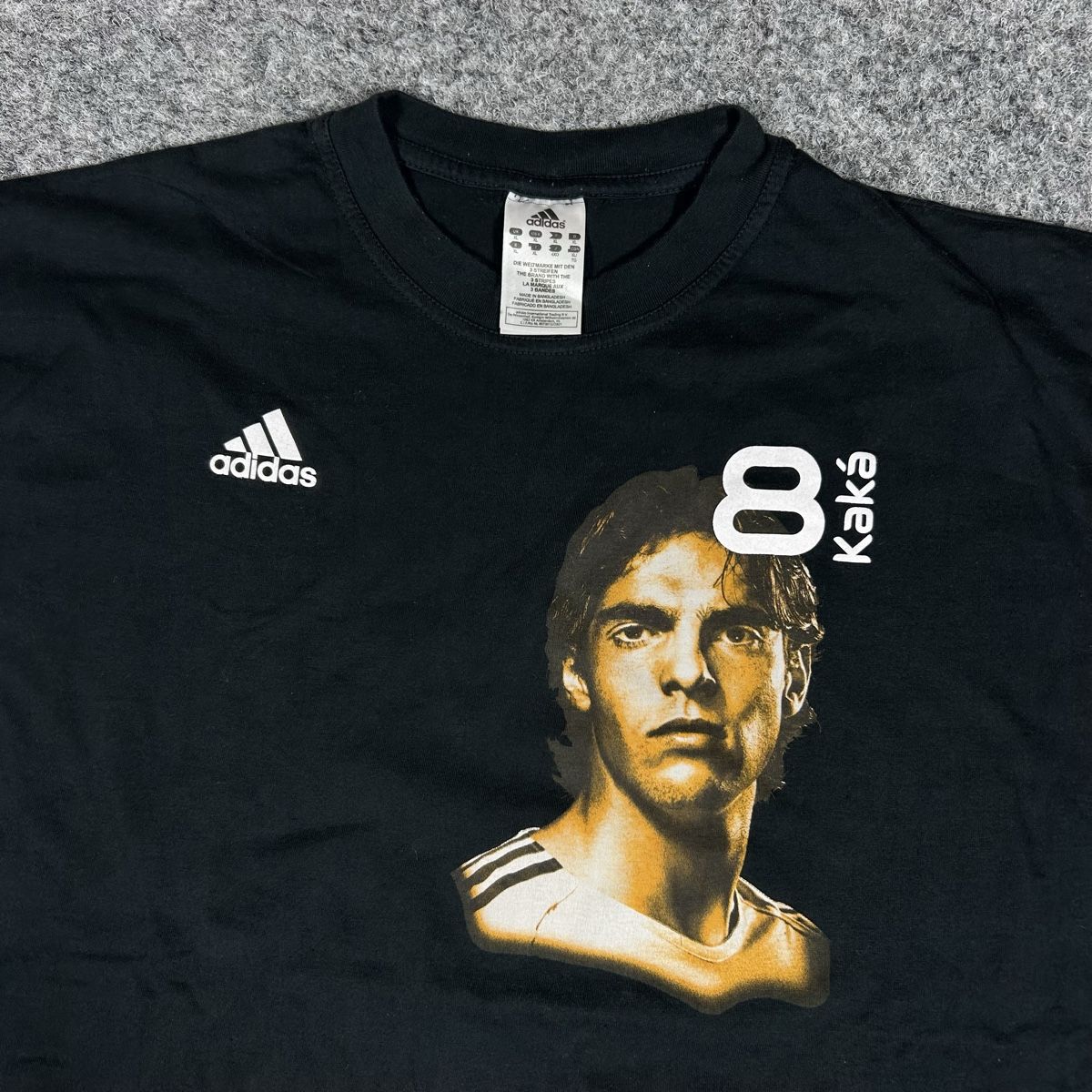 Adidas T-shirt: Kaka Adidas – Nuovo (secondo la descrizione) da La Sagne NE venduto da Matlasape 1