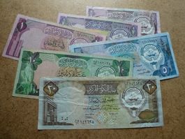 Lot ++ 6 alte Banknoten aus Kuwait