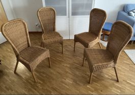 Lot de 4 chaises en bois