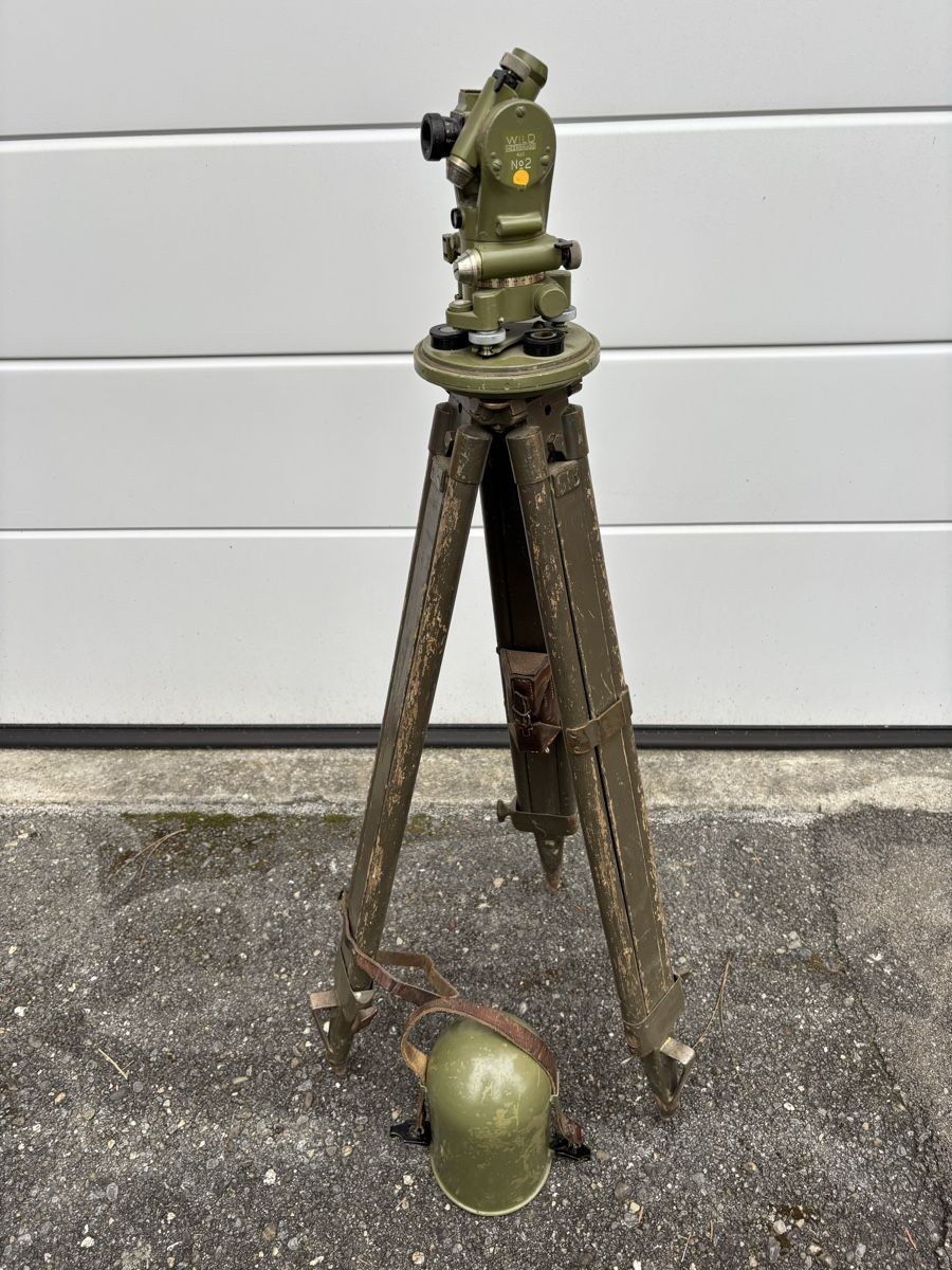 Wild Messen: Militär Theodolit No2 komplett – Gebraucht aus Neuenhof von redballexpress