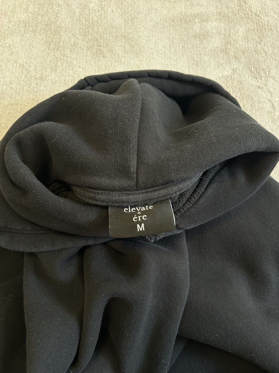 Pullover & Sweatshirts: elevate x ére hoodie – Gebraucht aus Affoltern am Albis von Black_Beard 2