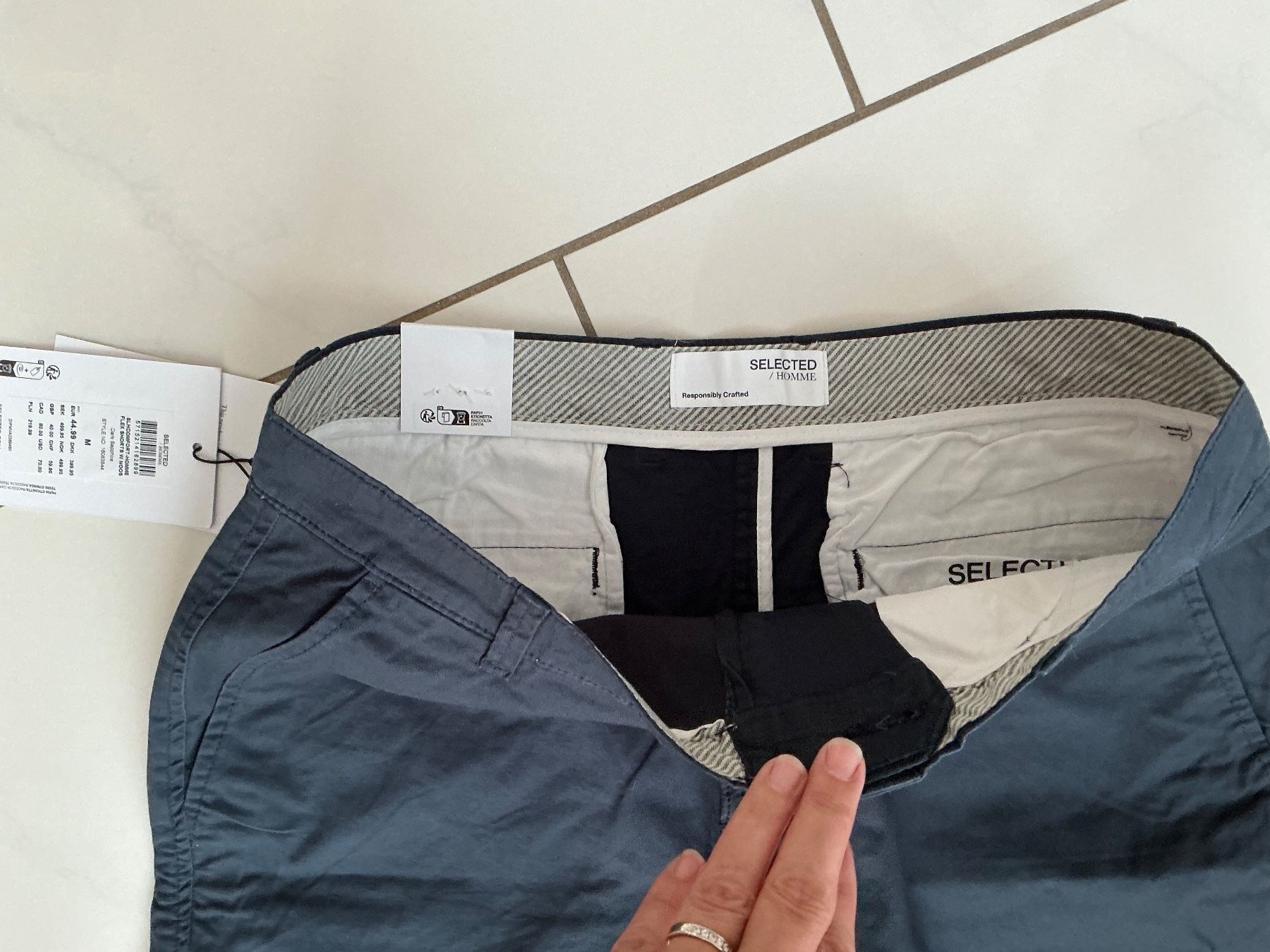 Pantaloni: Schöne Herrenshorts Gr.M neu – Nuovo e nell'imballaggio originale da Biel-Benken BL venduto da Sahra1 3