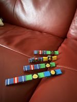 Lot de 4 barrettes de décoration militaire