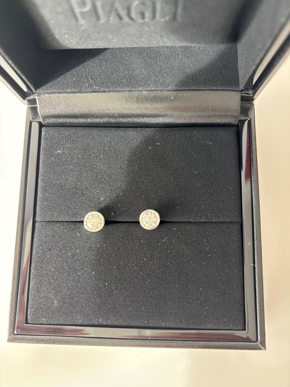 Ohrringe & -stecker: Solitaire Ohrstecker Weissgold – Gebraucht aus Thierachern von Herci 2
