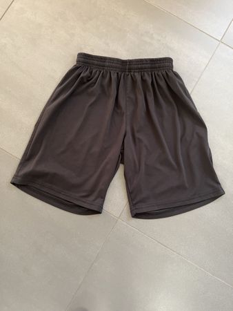 Kurze Trainerhosen Grösse S