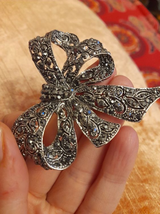 Broche Vintage Strass - Épingle à Décor Scintillant