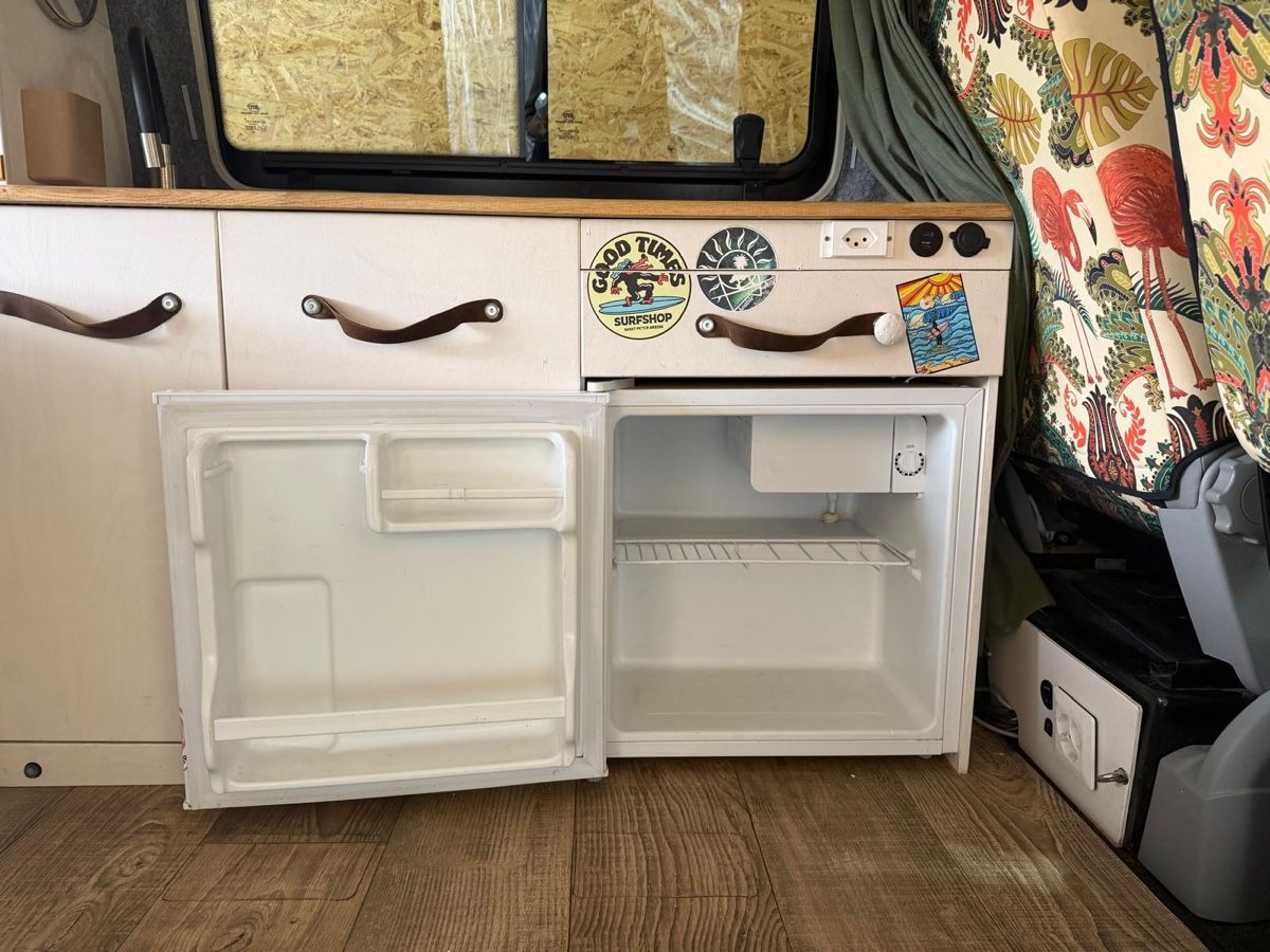VW Camping Fahrzeuge: VW T5 4x4 Camper Langer Radstand – Gebraucht aus Lostorf von hoffi26 5