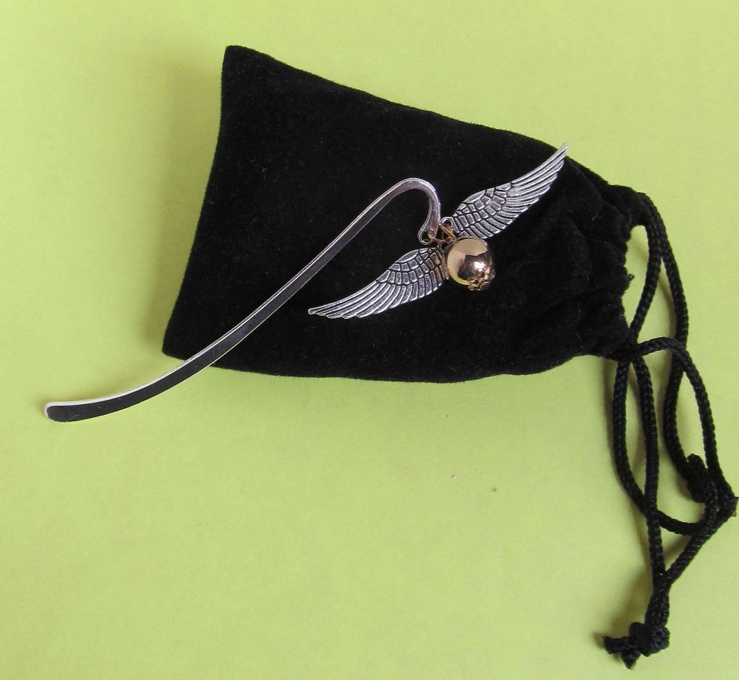 Sonstiges zum Sammeln & Seltenes: NEUER Harry Potter Quidditch als Buchzeichen – Neu und originalverpackt aus St. Margarethen TG von ursk10 4