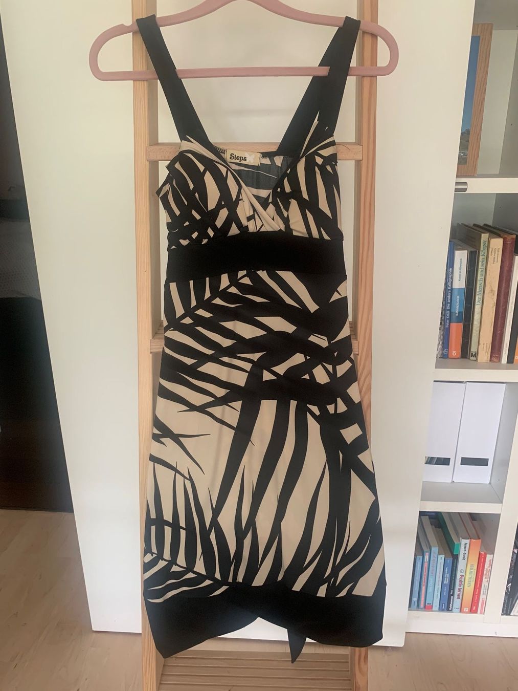 Vestiti: Kleid Steps, direkt aus Amerika – Usato da Hombrechtikon venduto da Herbstsonne 1