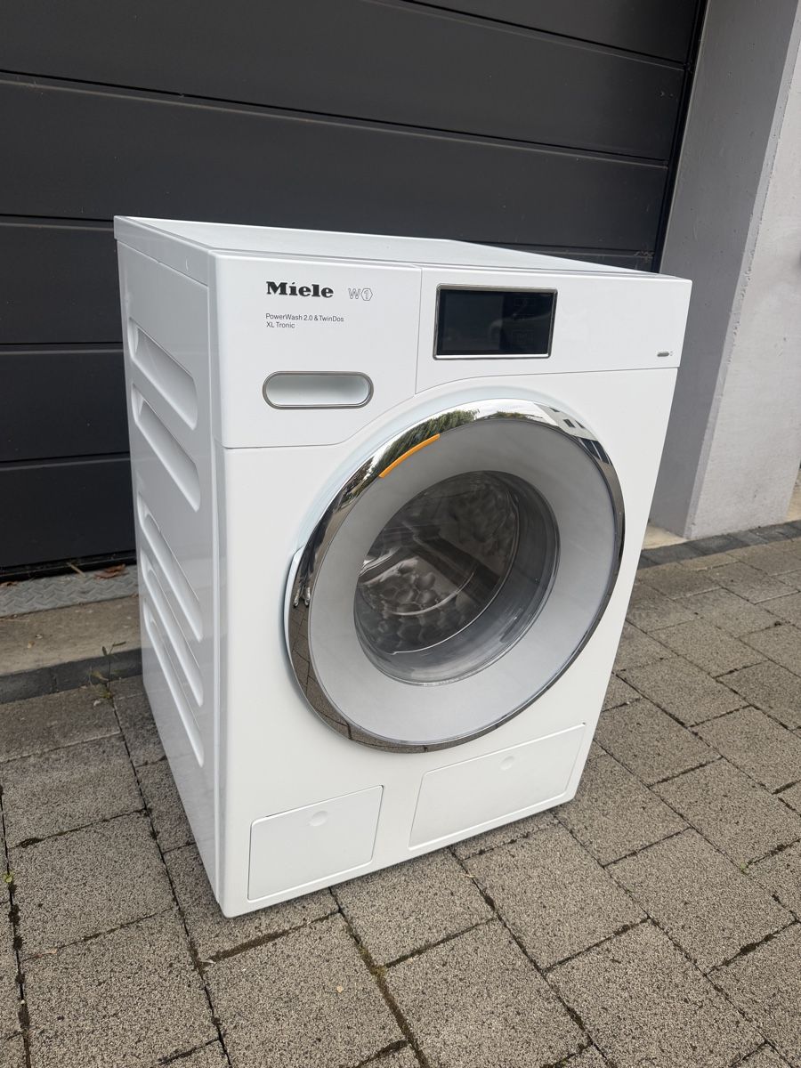 Miele Machines à laver: Miele W1 TouchDisplay 9Kg – D'occasion à Arlesheim par VD.HG 4