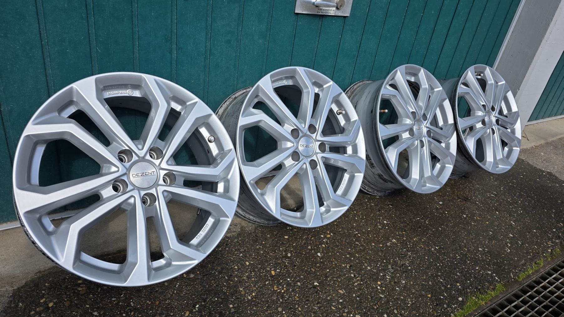 Audi Cerchioni: 4 stk. 17" Alufelgen – Usato da Bettwiesen venduto da fat_2lpc 1