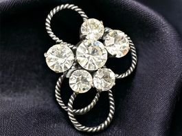 Wunderbare Brosche Vintage
