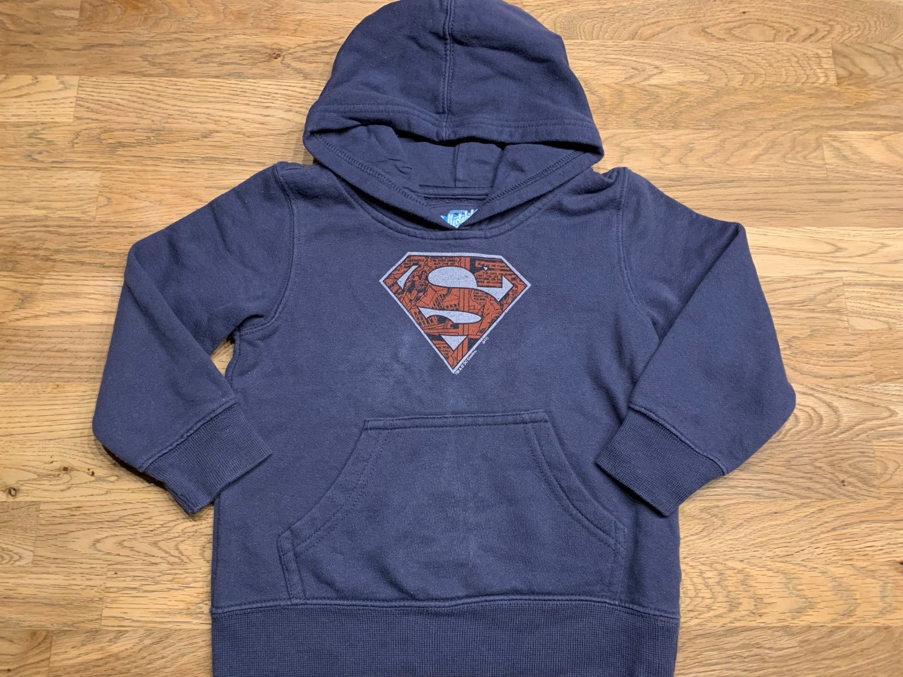 Maglioni & Felpe: Old Navy Superman Pullover Gr.104 ( 110 ) – Usato da Oberdorf SO venduto da sa-na