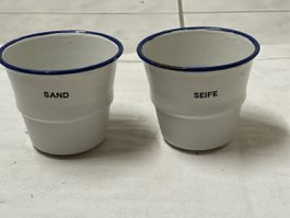 2 Emailbecherli / Becher, Sand+Seife, Vintage Zustand
