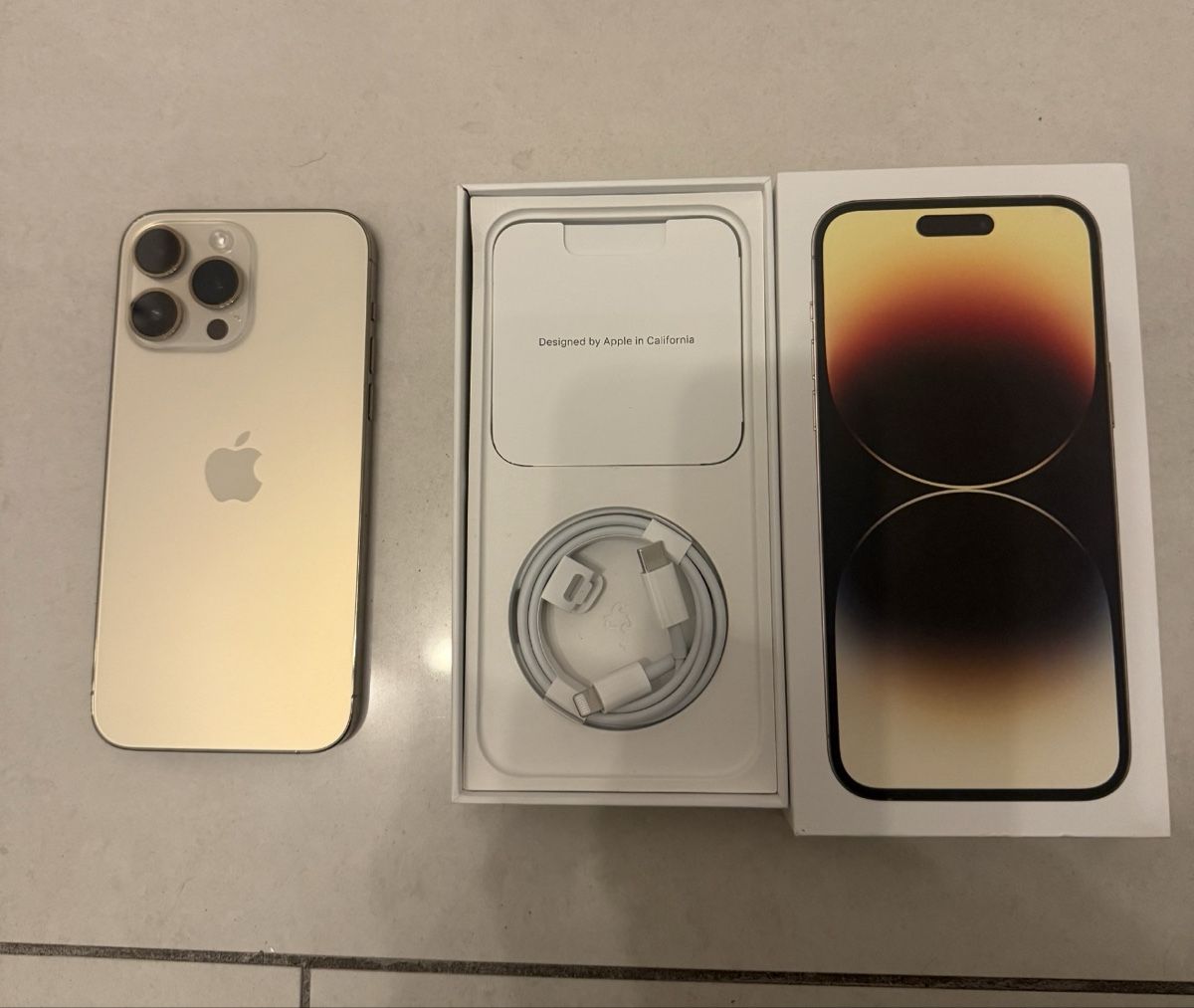Apple Telefoni cellulari / Smartphones: iPhone 14 Pro Max Gold – Usato da Basel venduto da angelo1311 1