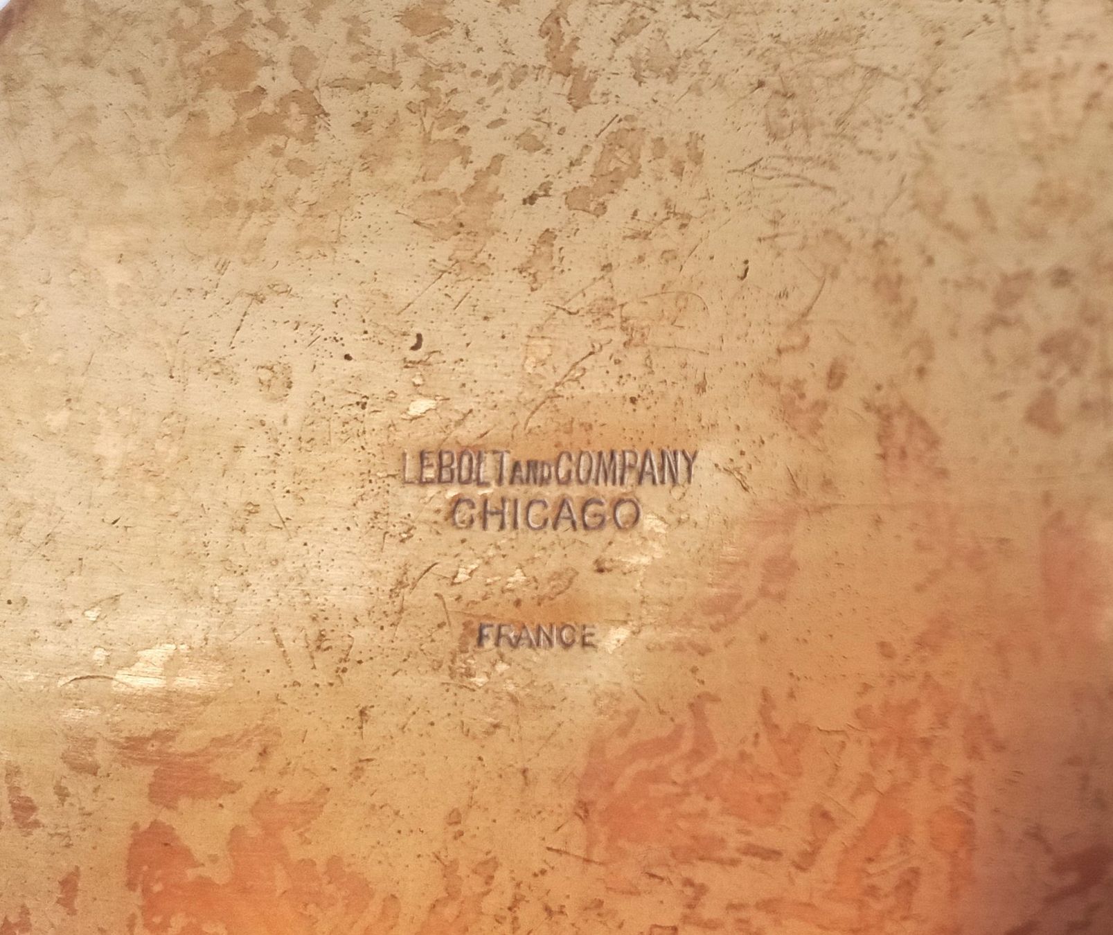 Barattoli: Art déco Schmuckschatulle von Lebolt & Co., Messing/Knochen – Usato da Bévilard venduto da Orscha 3