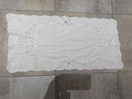 Handgestickte Tischdecke, Weiss, Vintage, Top Zustand!