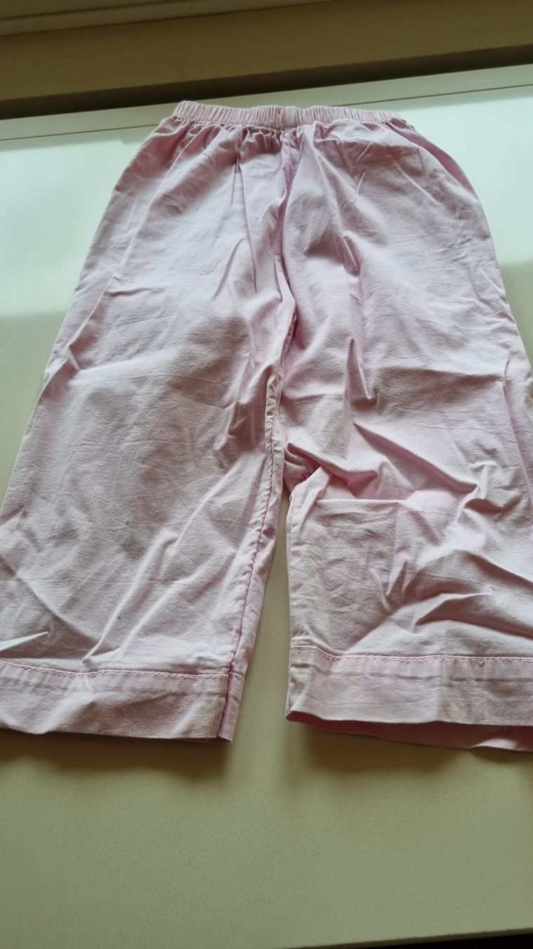 Pantaloni: Pantalon fille – Usato da Ferpicloz venduto da Clicli014 1