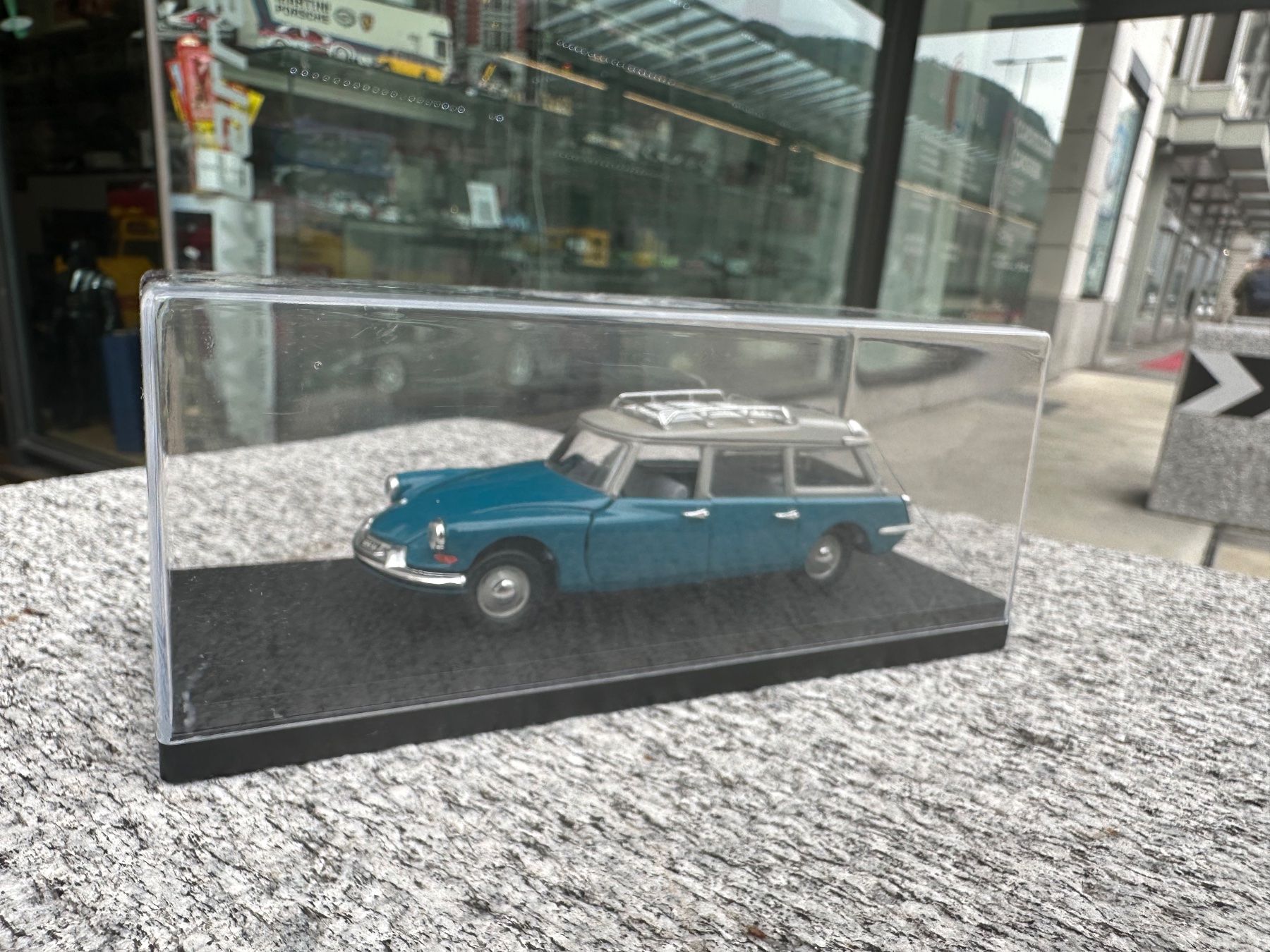 Kit di modellismo & Modellini statici: Rio 1:43 Citroen ID 19 1958 Break – Usato da Chiasso venduto da Carrara-Modellismo 2