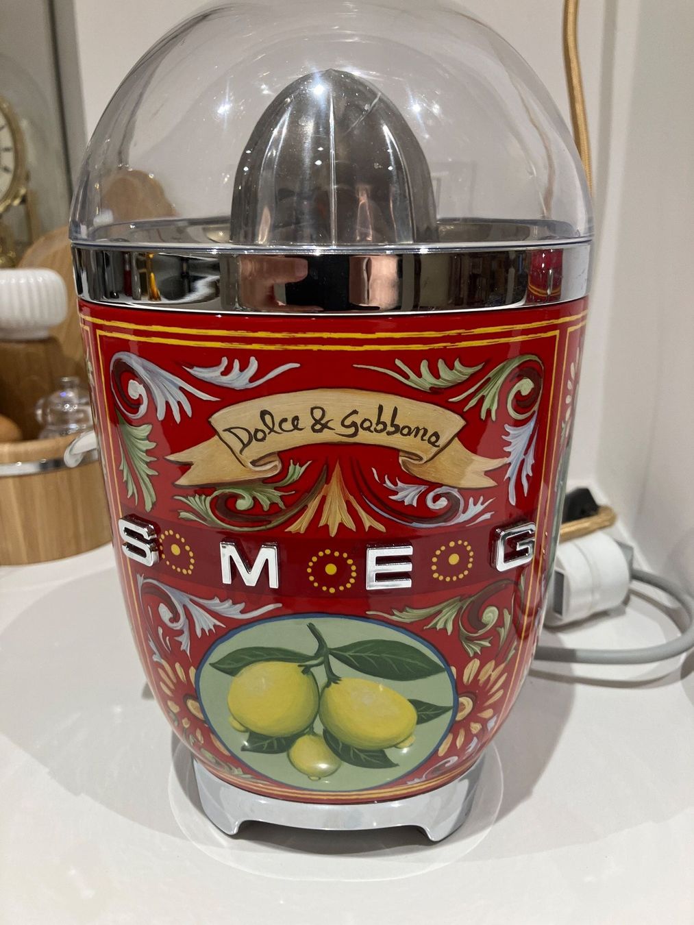 Smeg Elettrodomestici da cucina: Presse Fruit Smeg avec design Dolce Gabbana – Usato da Pully venduto da gas_6k8z