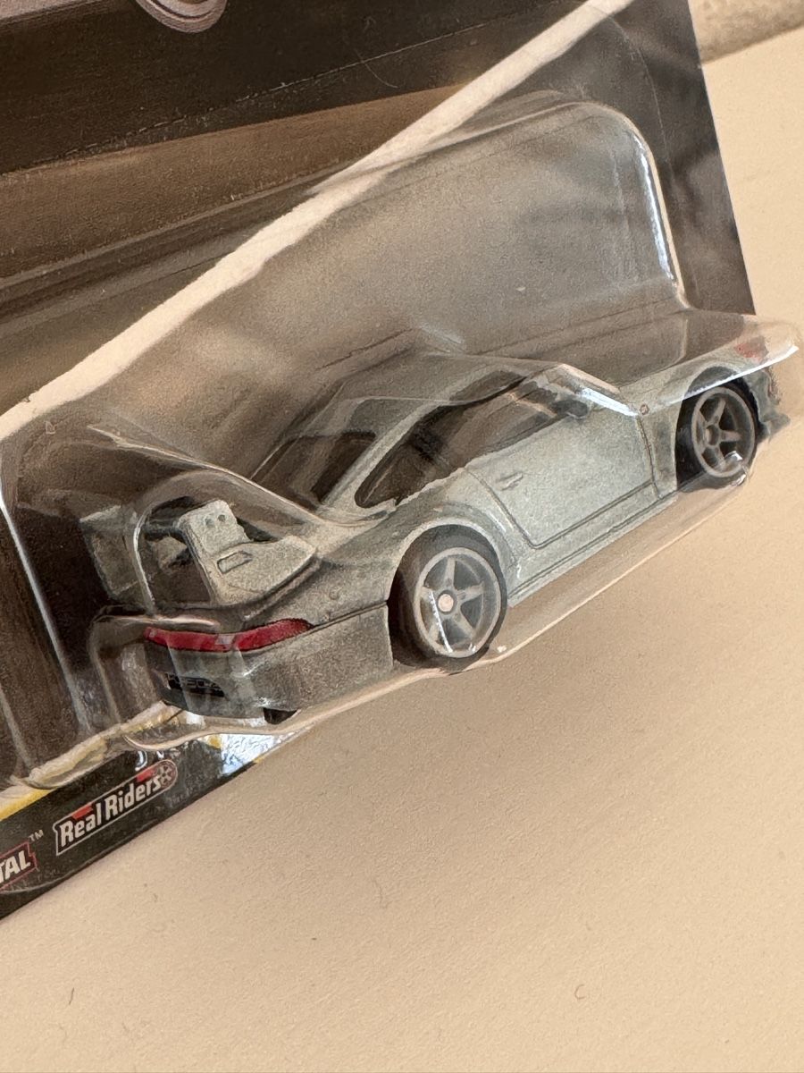 Hot Wheels Modellini d'auto: Hot Wheels Modern Classics 4er Set mit Porsche 993 GT2 – Nuovo e nell'imballaggio originale da Oberhasli venduto da digital-capture 6
