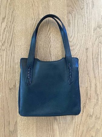 Hübsche kleine Ledertasche