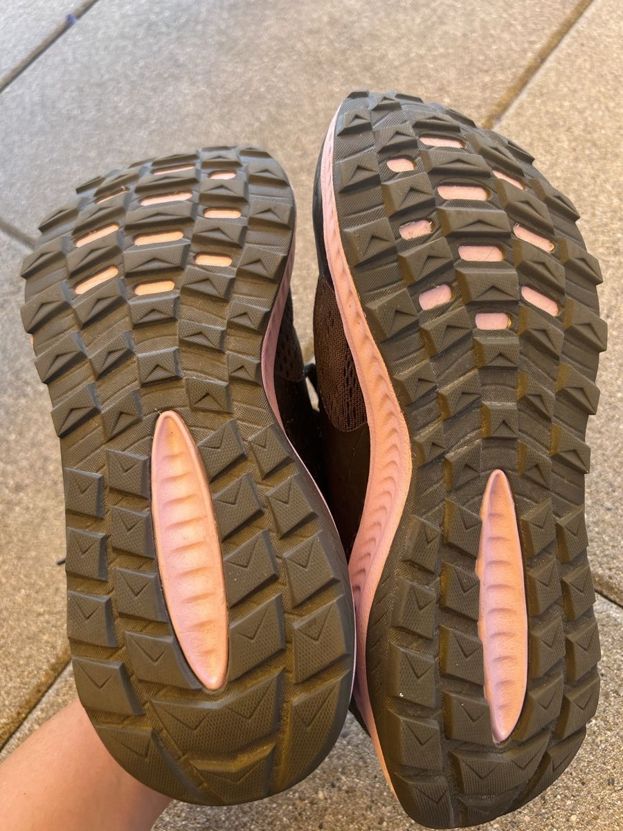 New Balance Chaussures femmes: New Balance Dynasoft Gr 41 – D'occasion à Savigny par linda2402 1