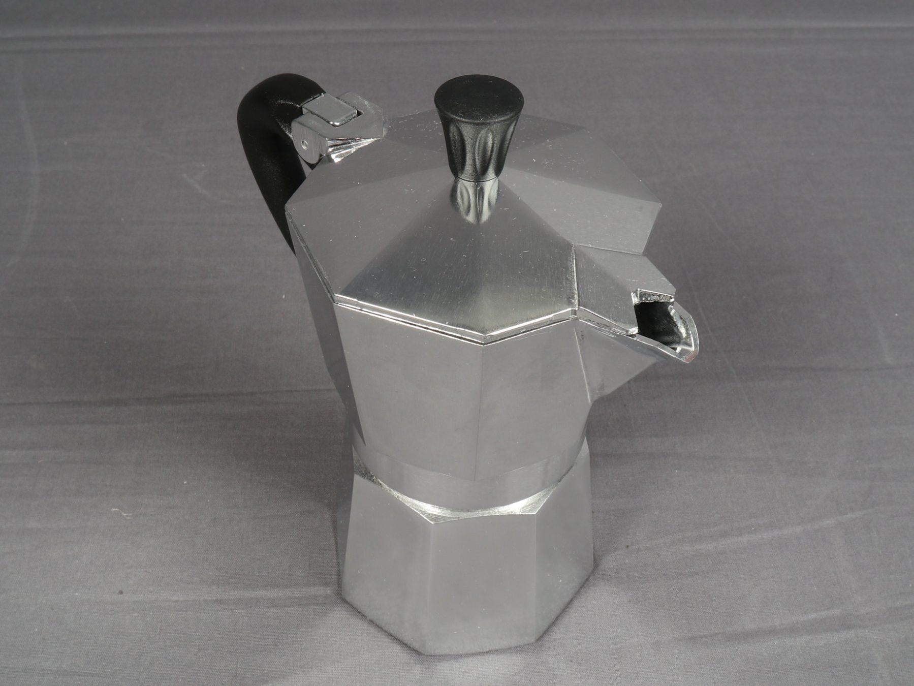 Bialetti Macchine per caffè & Macchine per espresso: BIALETTI Moka Express 190ml – Nuovo (secondo la descrizione) da Steinen venduto da Restwert_Steinen 1