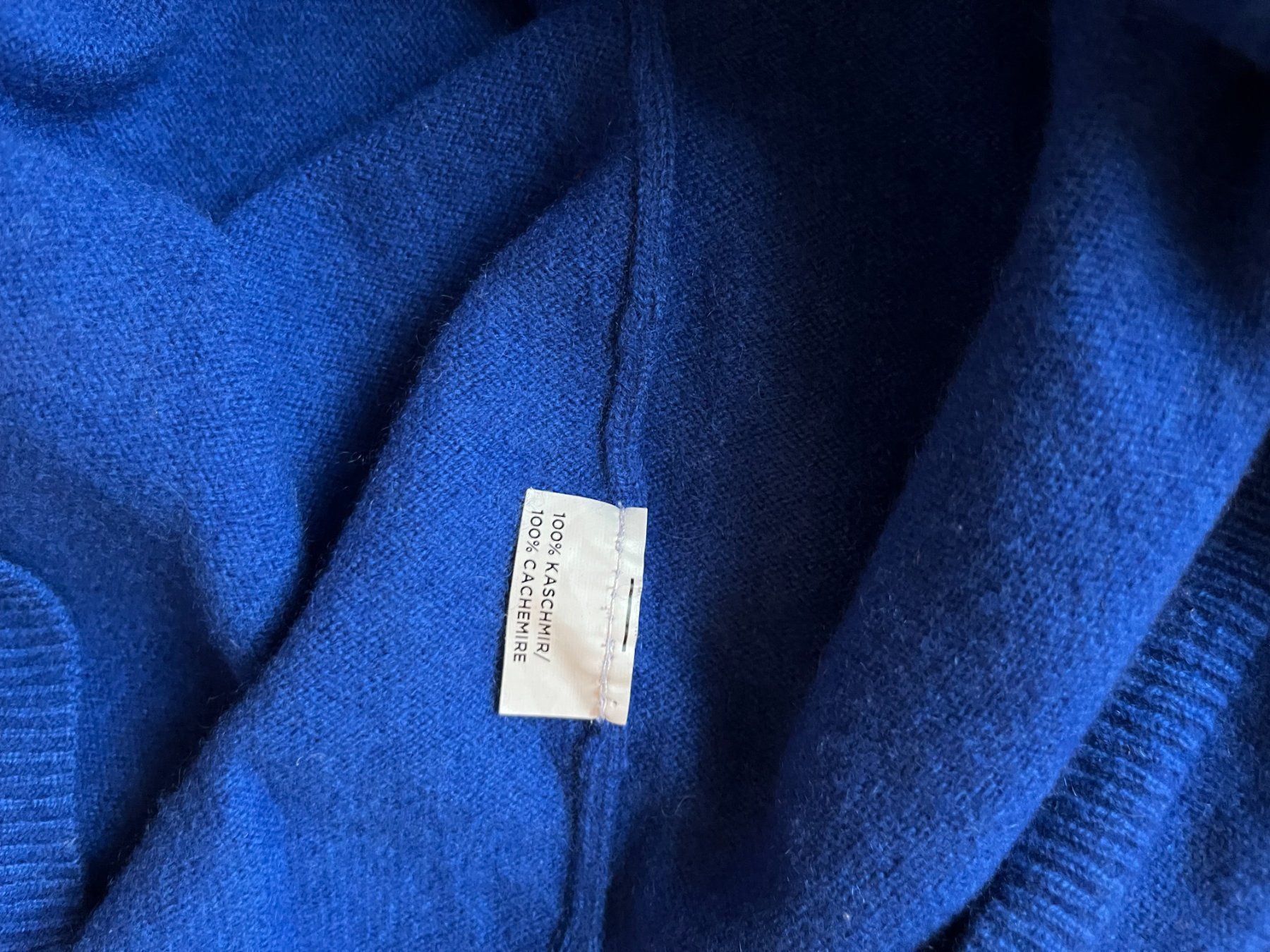 Maglioni & Felpe: Kaschmirpullover 100% Cashmere Pullover königsblau – Usato da Zürich venduto da its-love 3
