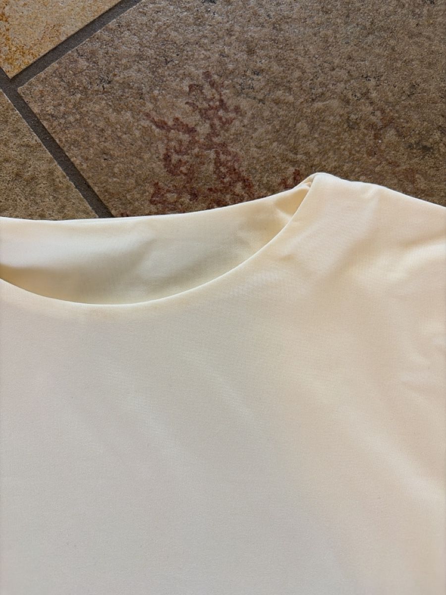 Top: Sommer-Top xs, hellgelb, 5% Elastan, sehr bequem – Nuovo (secondo la descrizione) da Oberentfelden venduto da Elifant 1