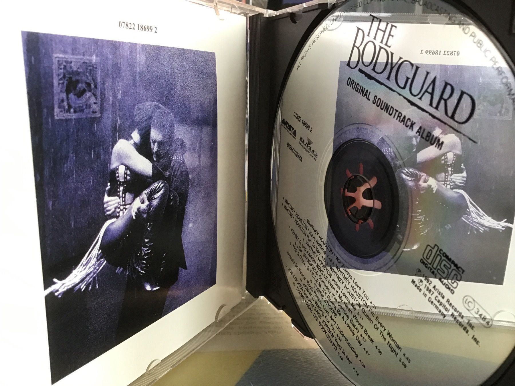 CD: The Bodyguard     Whitney Housten – Usato da Thierachern venduto da sweden08 2