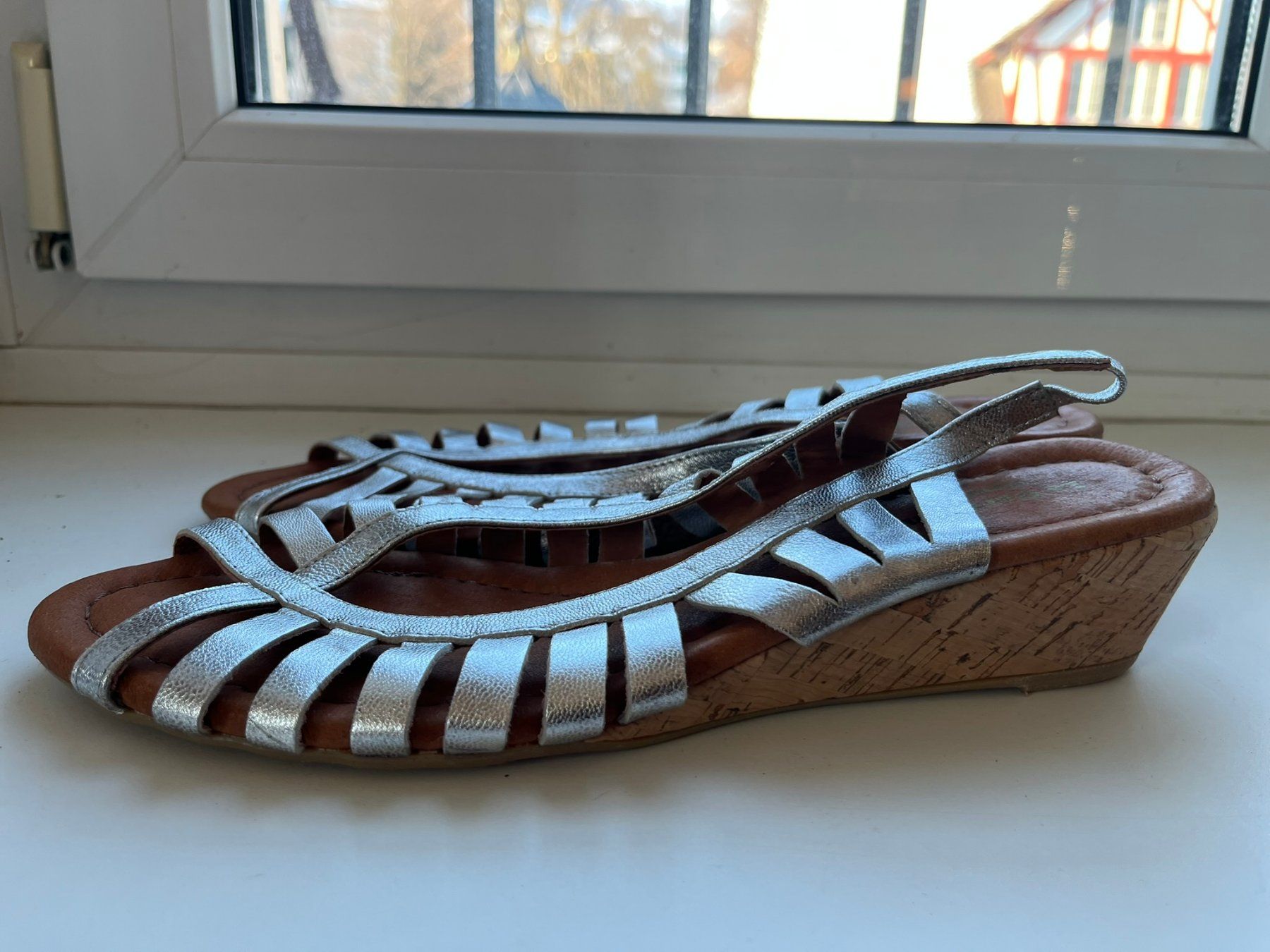 La Garçonne Damenschuhe: Silberne Sandalen, La Garçonne, Gr. 42 – Neu (gemäss Beschreibung) aus Wädenswil von Aniares2 4