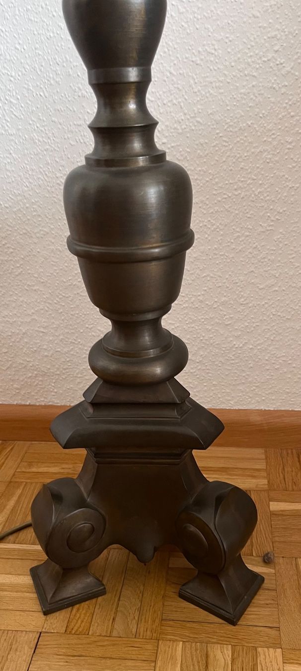 Lampade: Stehlampe barock, Bronzeguss – Usato da Birsfelden venduto da thomey58 1