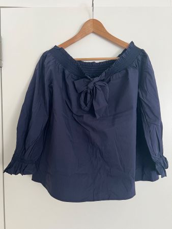 Navyblaues Oberteil von Benetton in Gr. S
