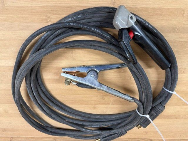 Câbles: Elektrodenkabel Schweisskabel, 35 mm2 – D'occasion à Liebefeld par 3-2-1-mein