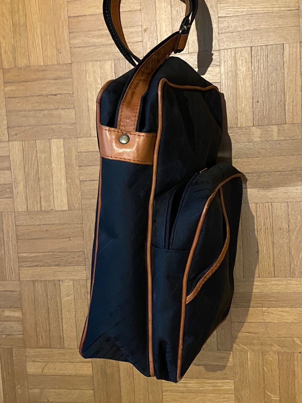 Borse: Reisetasche / Umhängetasche schwarz – Usato da Dietlikon venduto da sepiwaku 2