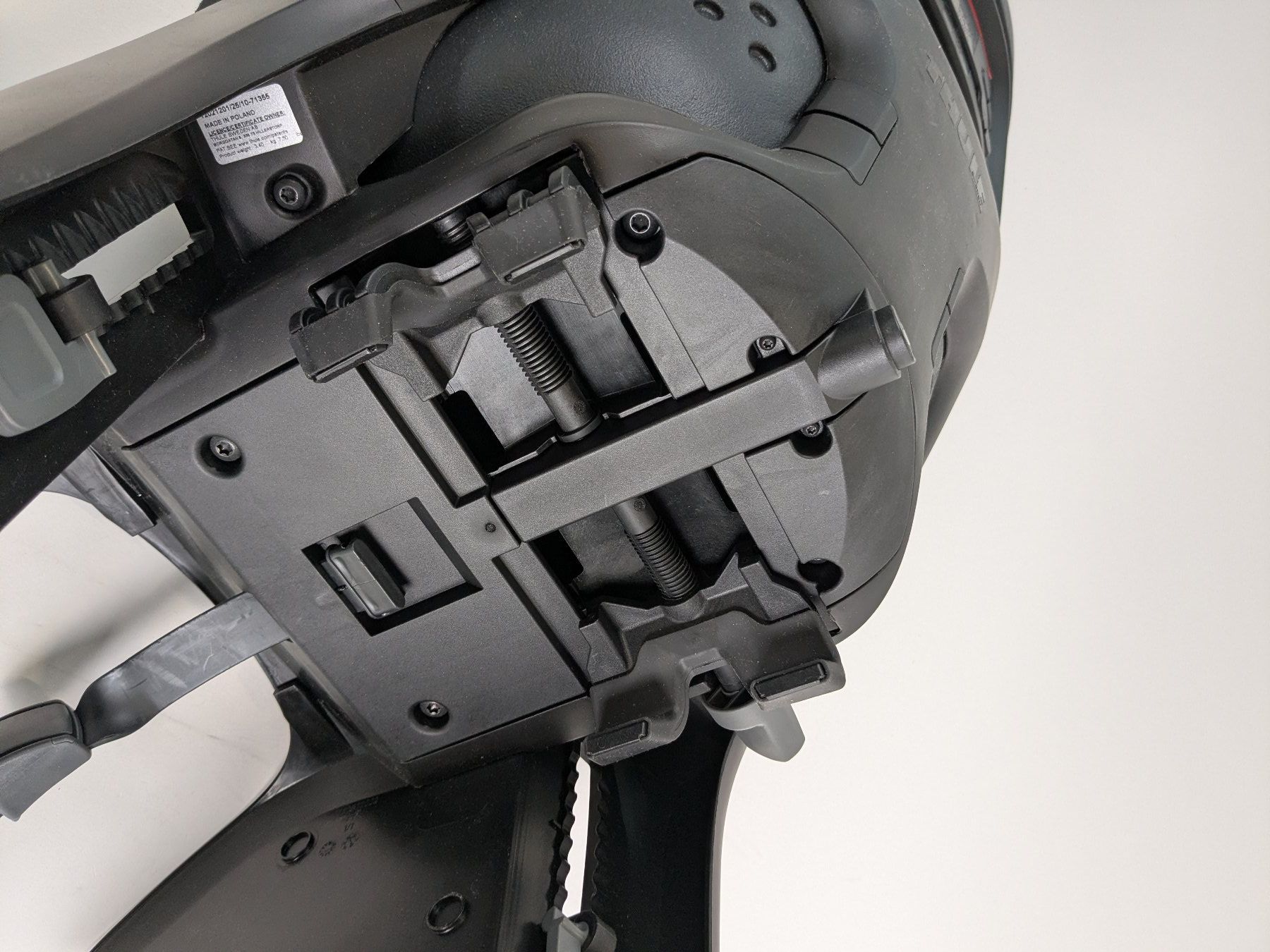 Seggiolini per auto: THULE Velo-Kindersitz Yepp 2 Maxi – Nuovo (secondo la descrizione) da Dintikon venduto da Restwert_Dintikon 3