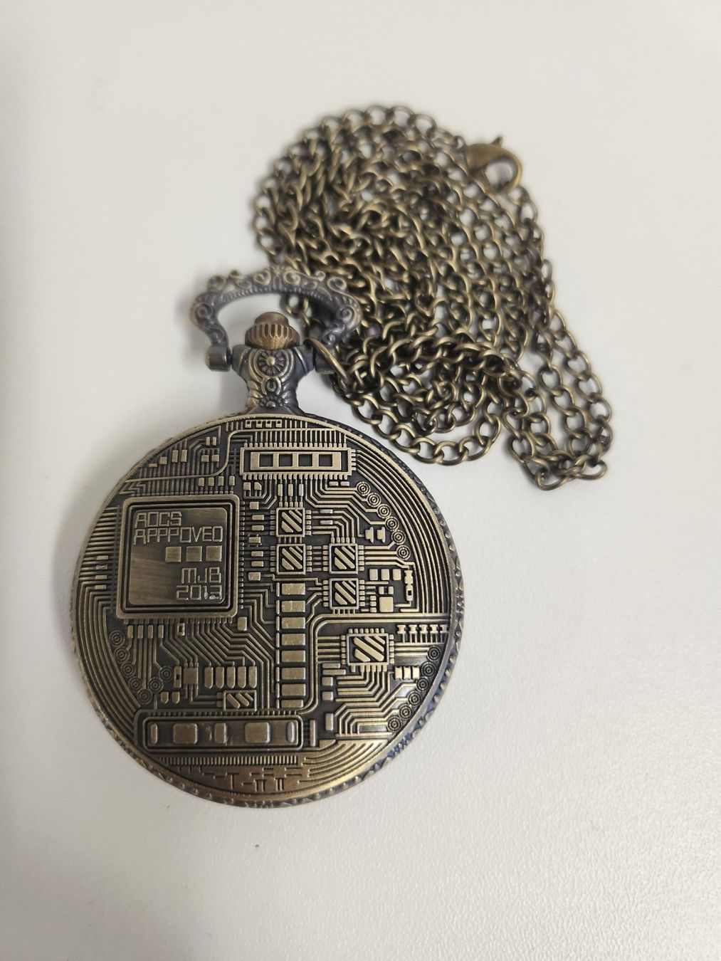 Uhren: Bitcoin Taschenuhr – Neu und originalverpackt aus Niederurnen von Ghost.recon 4