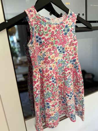 Mädchen Kleid C&A Blumenmuster bunt (Grösse 116)