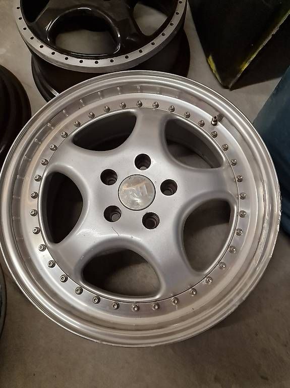 Cerchioni: RH ZW1 17" 5x112 – Usato da Les Evouettes venduto da Mathou17