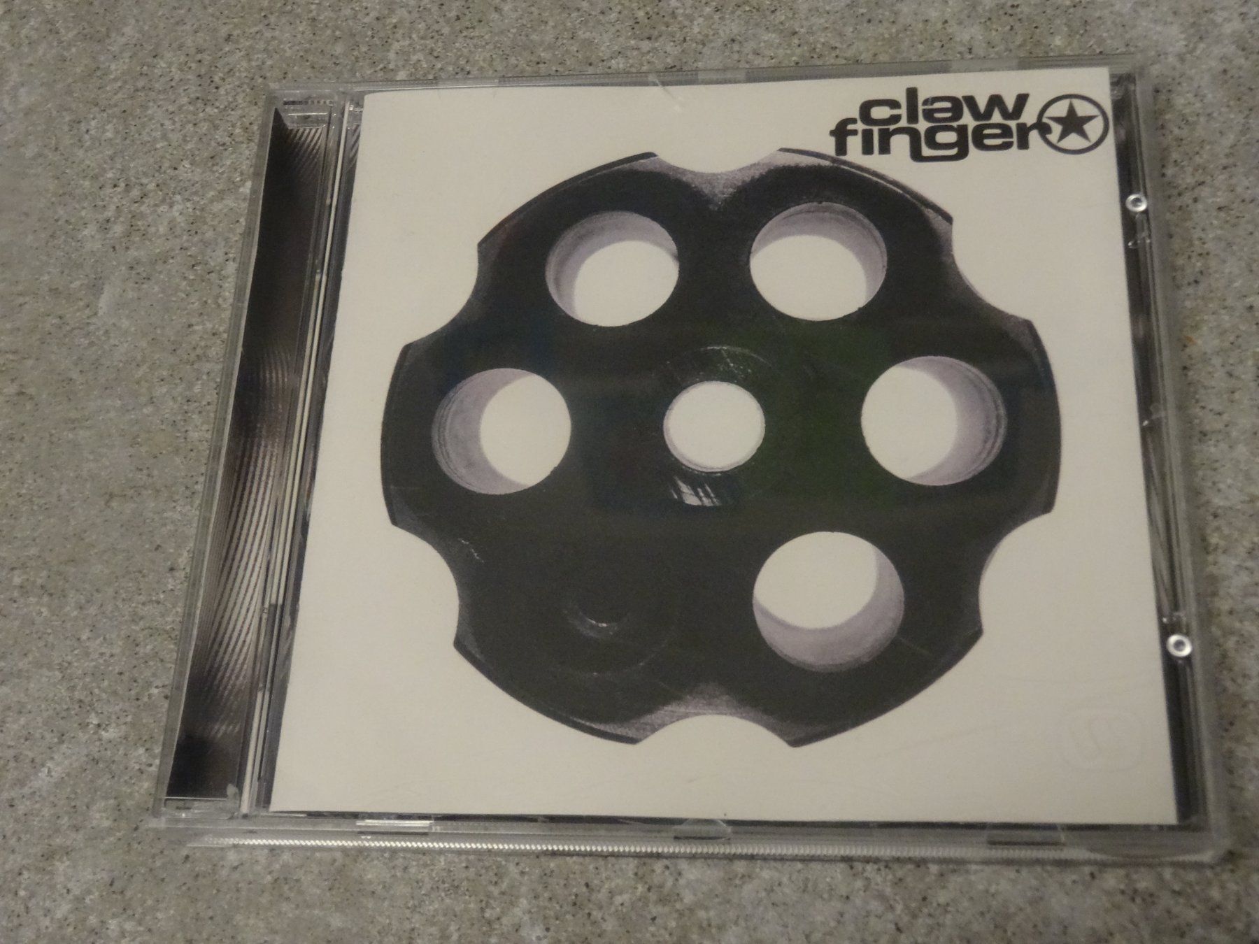 CD: Clawfinger - Clawfinger (CD) – Usato da Olten venduto da Disc-Ausverkauf
