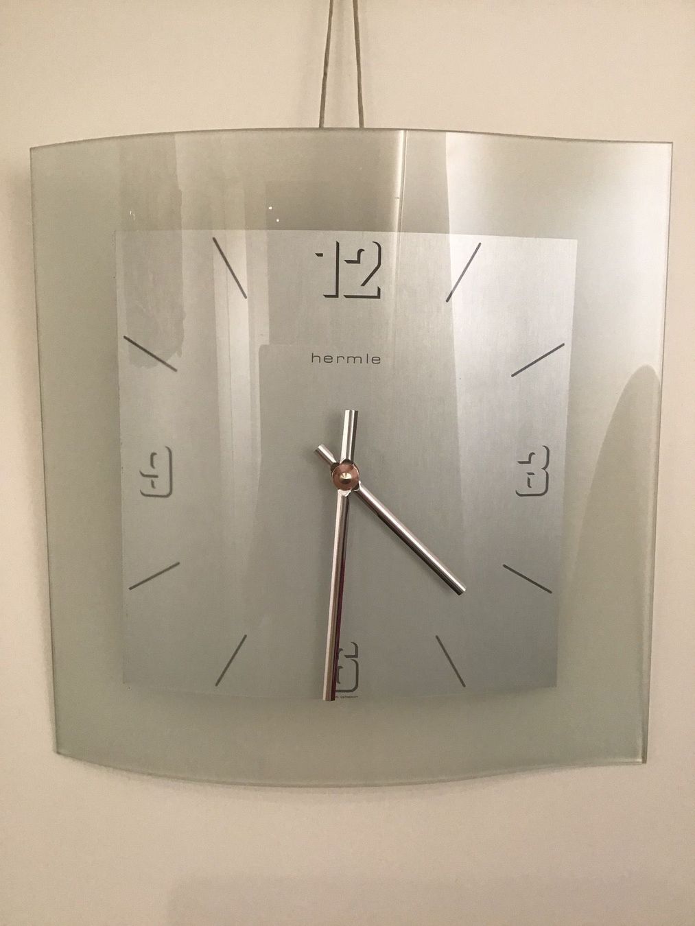 Uhren: Glas Wanduhr Marke Hermle – Neu (gemäss Beschreibung) aus Aesch BL von Aheinzi