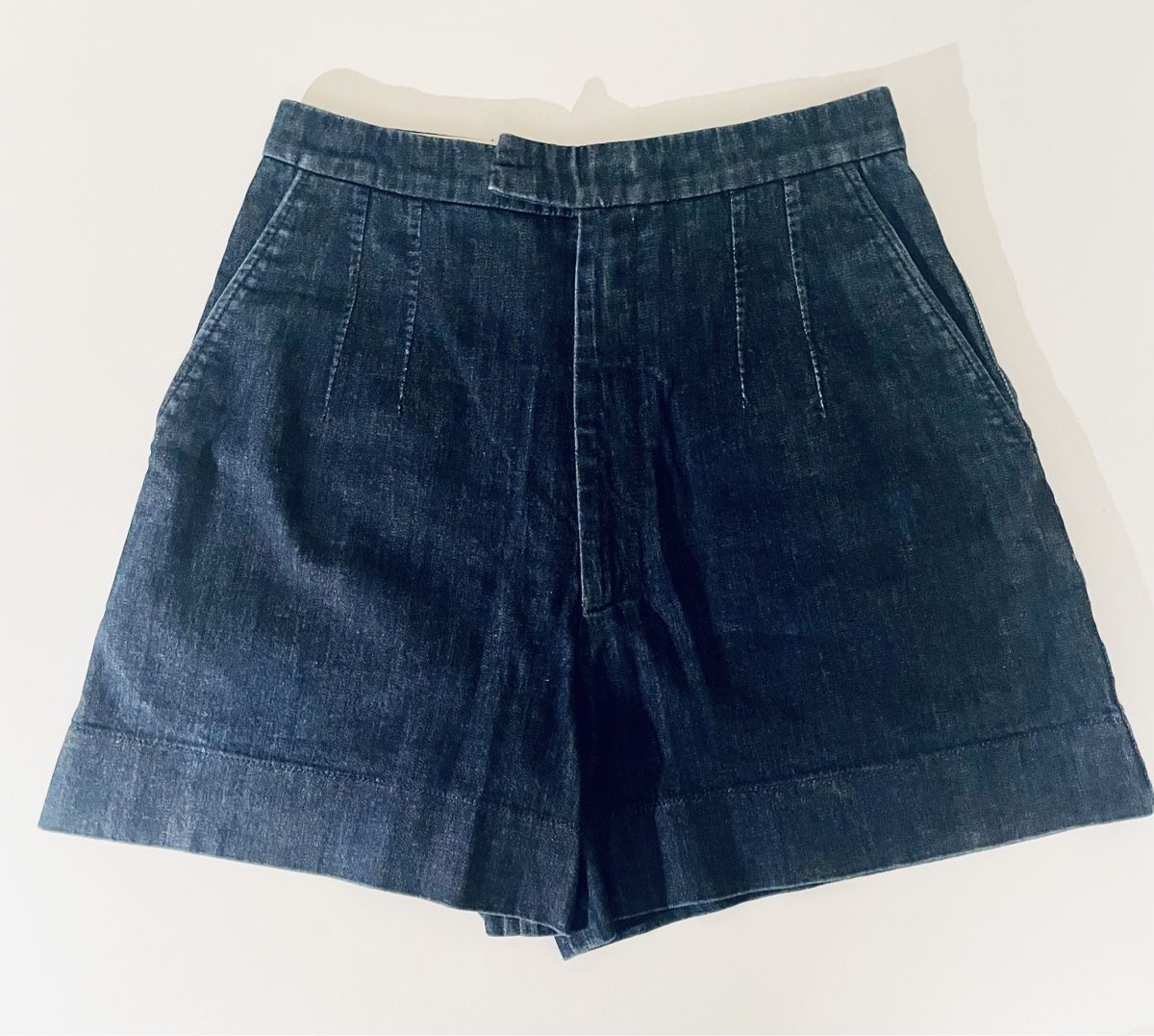 Jeans: Jean Shorts - extrem schöne Form! – Usato da Zürich venduto da Christine.R