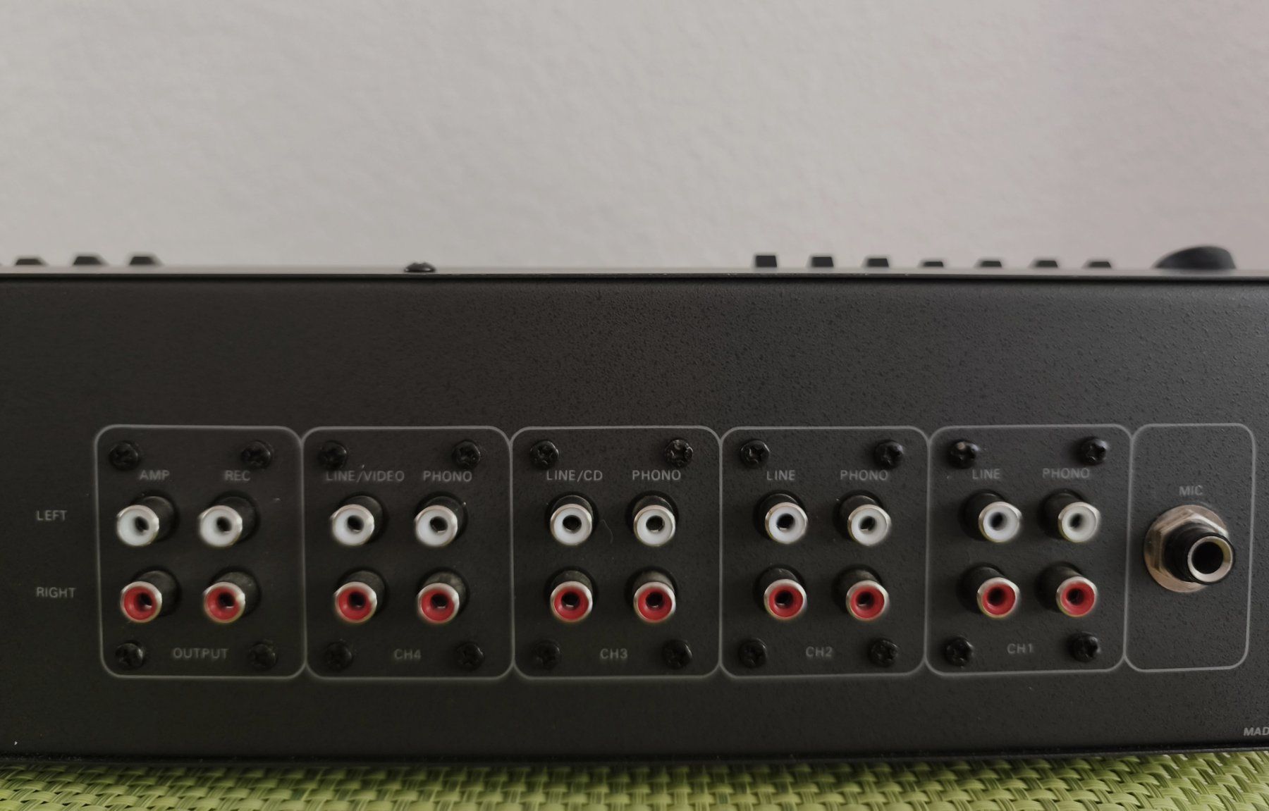 Phonic Mischpulte: MEGA - DJ- + Heimstudio-Mixer PHONIC MX-8200 . Top-Zustand – Gebraucht aus Thun von art.design.BK 4