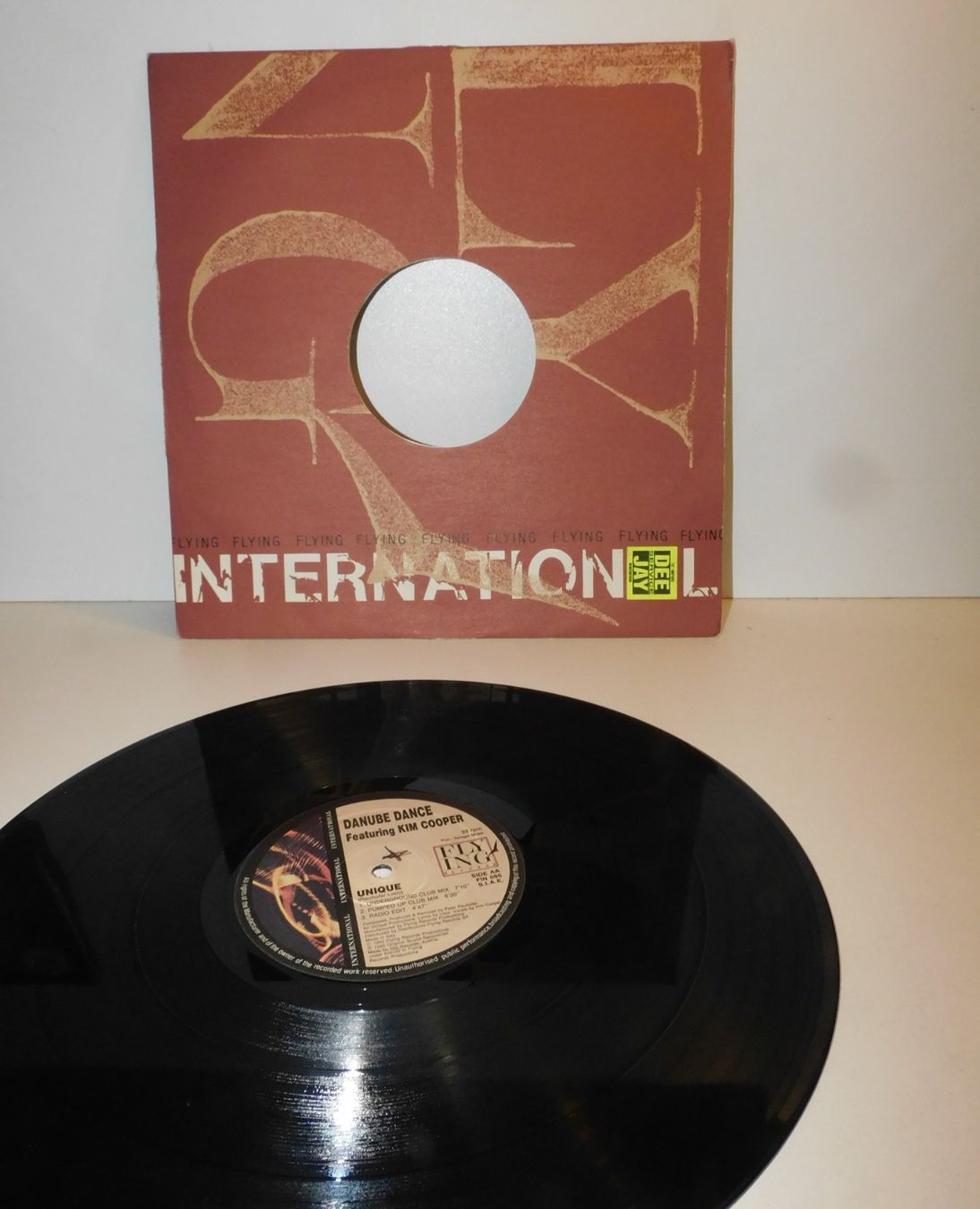 Schallplatten: LP 1992 Danube Dance Featuring Kim Kooper - House Remix – Gebraucht aus Sursee von 76 1