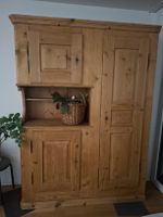 Antiker Schrank / Bauernschrank / Buffet
