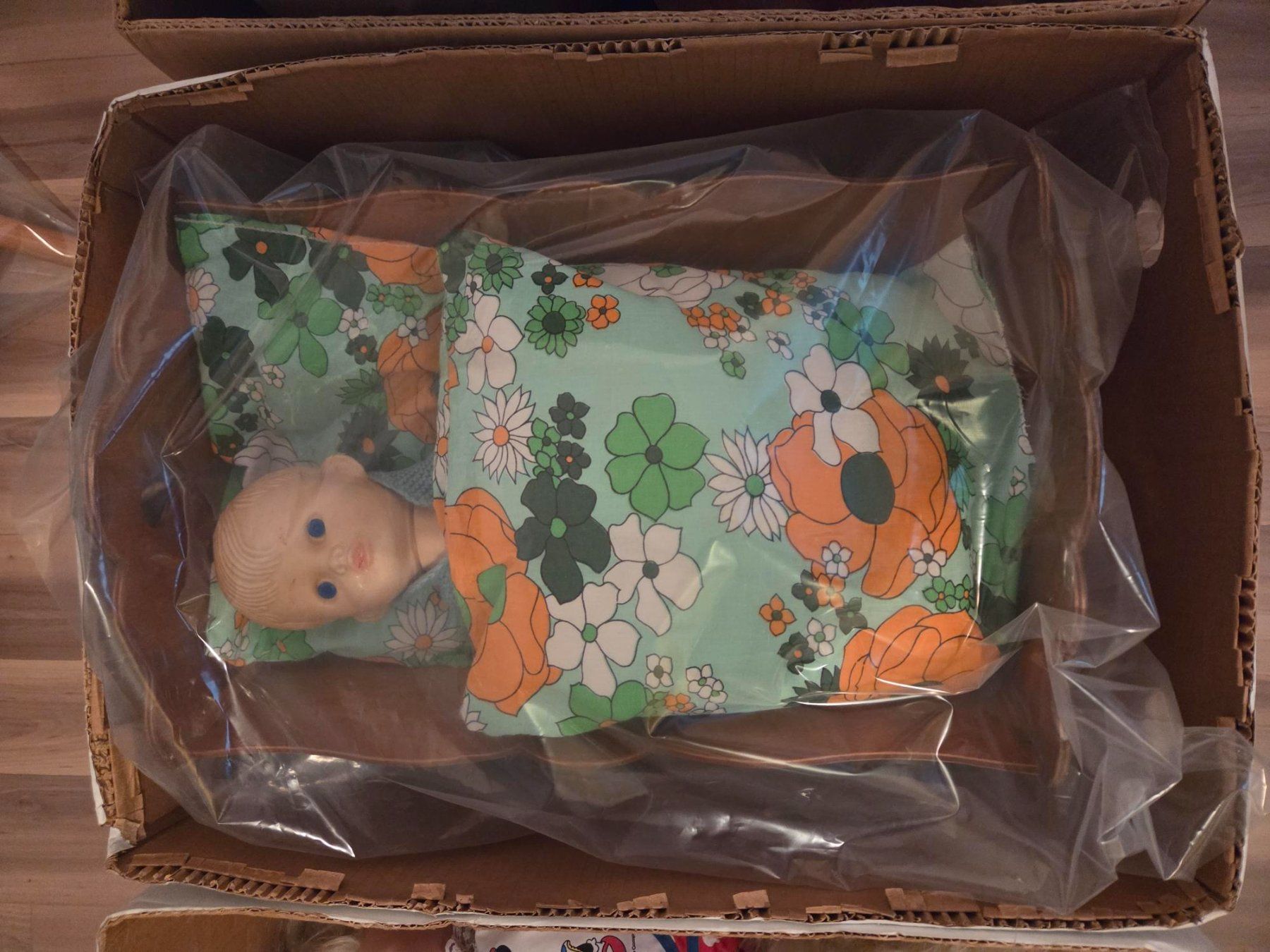 Jouets: Plüschtiere und Puppen – D'occasion à Rothrist par VanaEvr 4